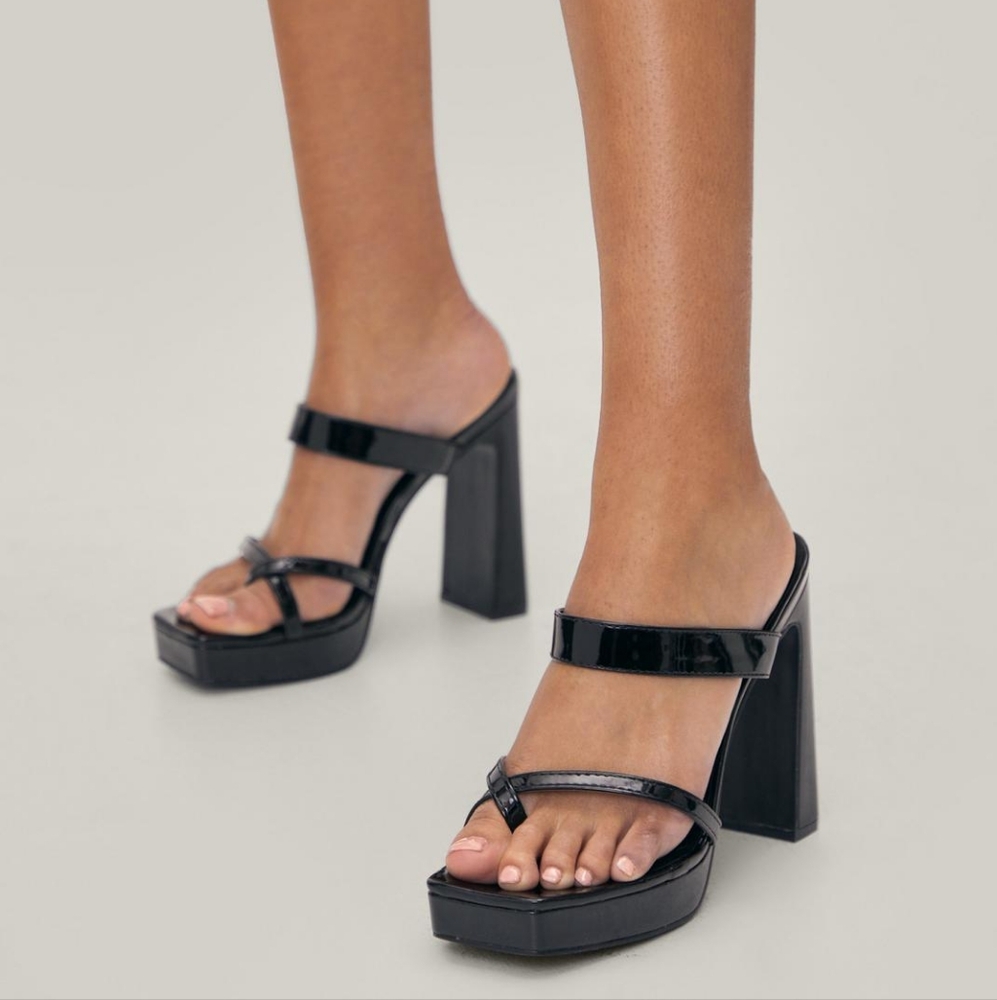 Nastygal Black Platform Patent Block Heeled Strappy Mules Sz.8